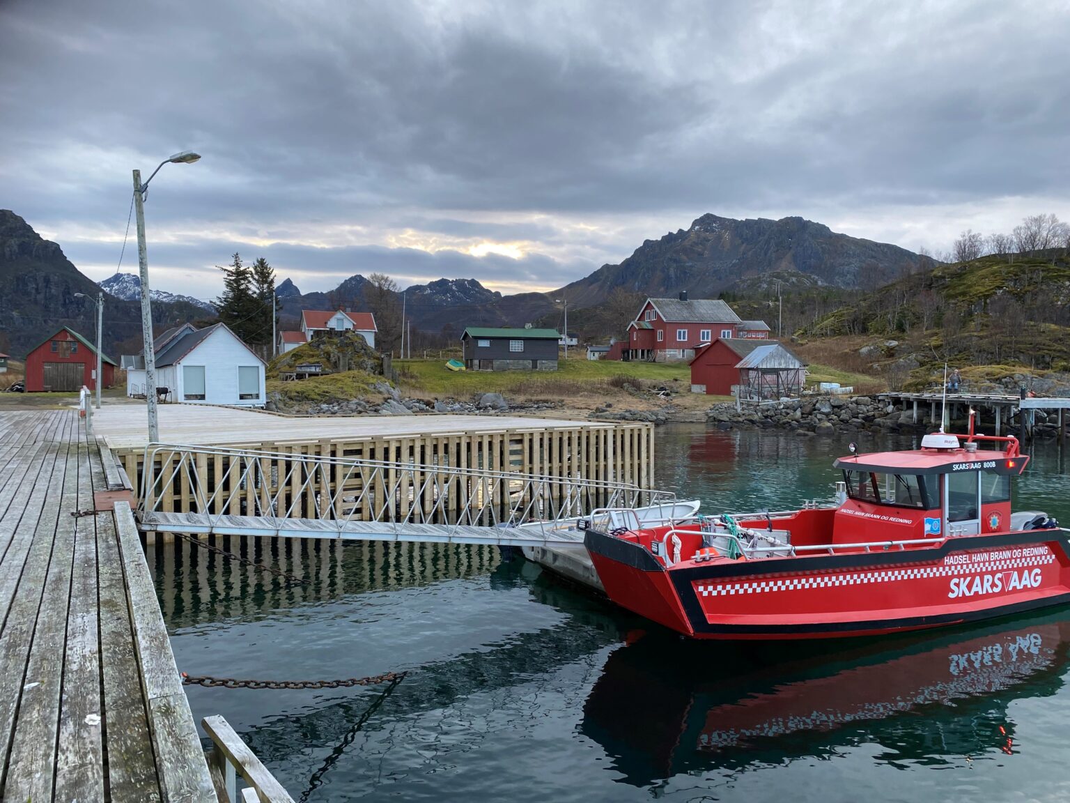 Bilde fra gjestebryggen på Lonkan